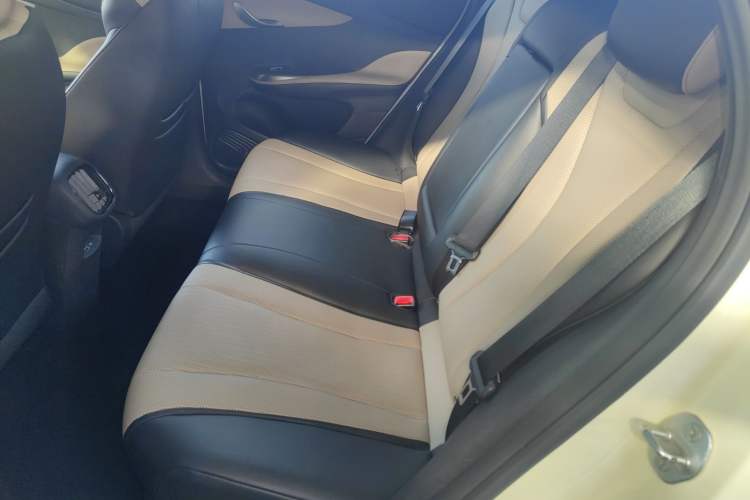 Used BYD Dolphin 2025 Intelligent Driving Version 410 km Fashion Edition