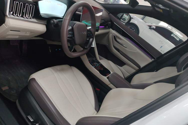 Used BYD Song PLUS New Energy 2025 DM-i Smart Drive 112KM Prestige Model Left Front Seat