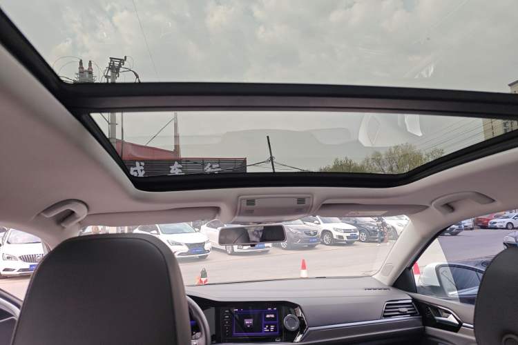 Used Volkswagen Sagitar 2021 280TSI DSG Excellence Edition Headliner