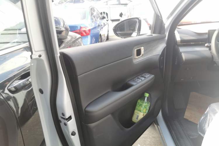 Used Wuling Xingguang S 2024 130 km Flagship Version