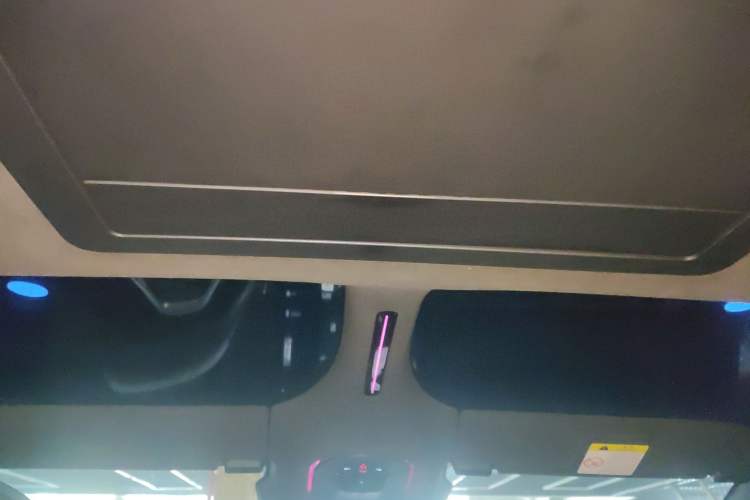 Used Avatr 12 2025 Ultra Extended-Range Edition
