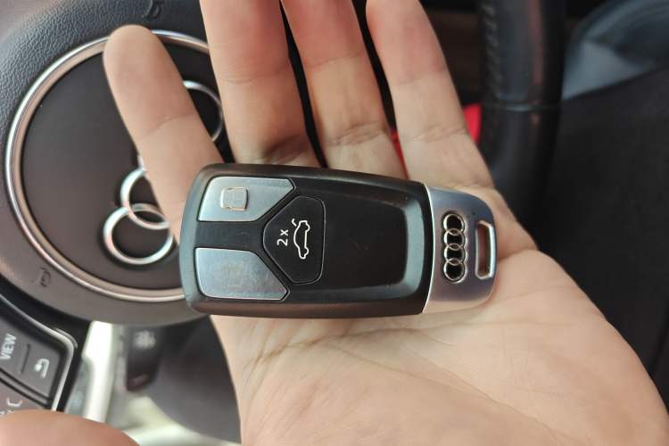 Used Audi A4L 2019 40 TFSI Fashion Edition China VI Emission Standard
