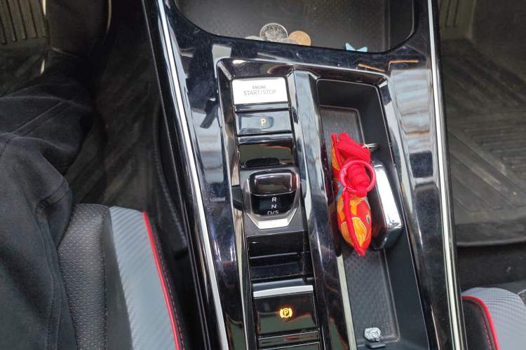 Used Volkswagen Lamando 2022 Lavida L 280TSI DSG Cool & Spicy Edition Gear Lever