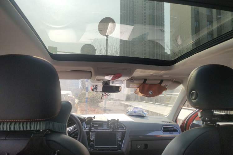 Used Volkswagen Tiguan L 2018 330TSI Automatic Two-Wheel Drive Flagship Edition
