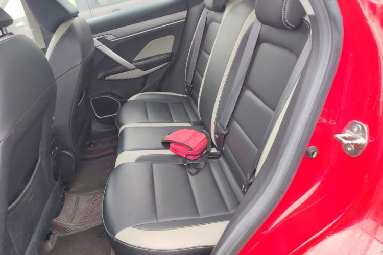 Used Geely Auto Coolray 2020 PRO 240T DCT Hunter
