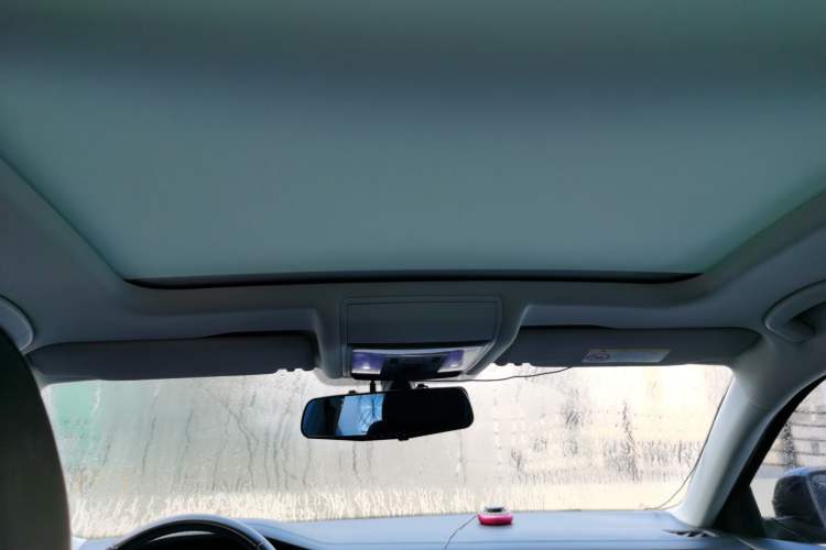 Used Volkswagen Passat New Energy 2020 430 PHEV Hybrid Luxury Edition China VI Standard Headliner