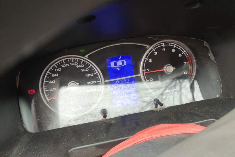 Used Lifan Auto 620 2010 Platinum Edition 1.5L Manual Premium Model