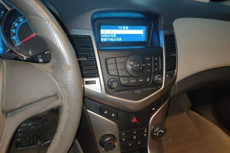 Used Chevrolet Cruze 2015 1.5L Classic SL MT