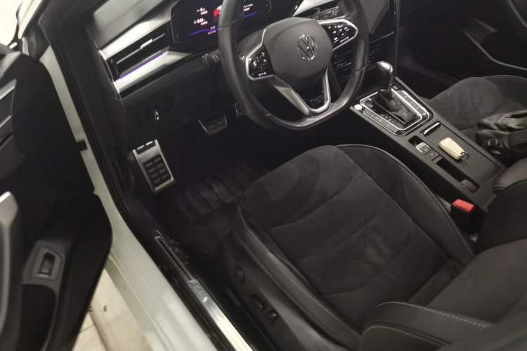 Used Volkswagen FAW-Volkswagen CC 2021 330TSI Ignite Edition