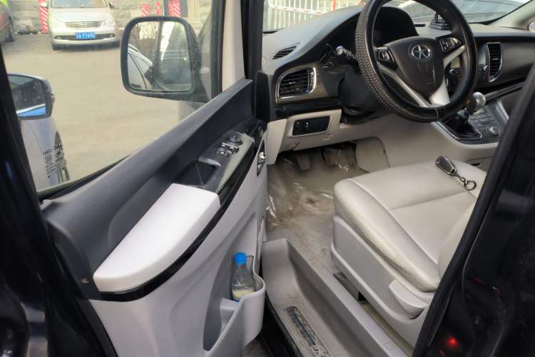 Used JAC Group Refine M5 2013 2.0T Gasoline Manual Business Edition