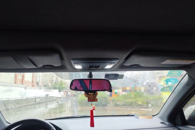 Used Honda XR-V 2015 1.8L VTi CVT Luxury Edition Headliner