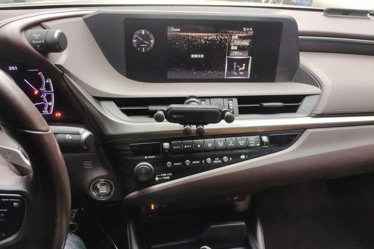 Used Lexus ES 2018 200 Excellence Edition China VI Standard