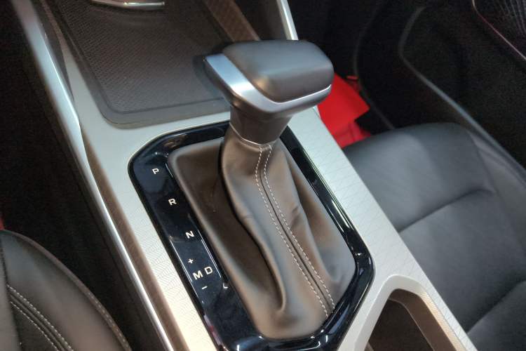 Used Geely Auto Emgrand 2023 4th Generation Champion Edition 1.5L CVT Prestige Model
