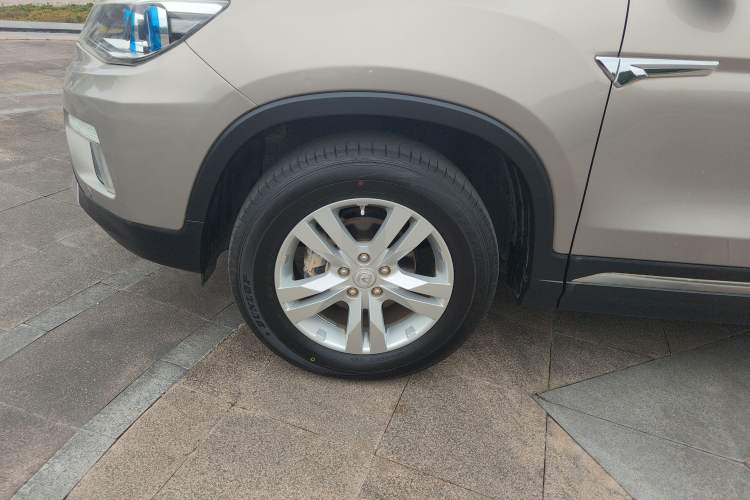 Used CHANGAN CS75 2016 1.5T Manual FENGSHANG Model
