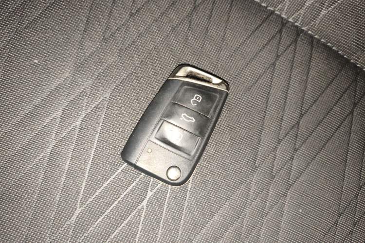 Used Volkswagen T-Cross 2022 1.5L Automatic Comfort Edition Vehicle Key