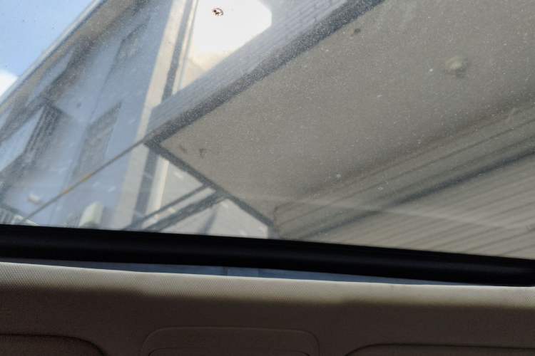 Used Soueast DX7 2017 1.5T Manual Luxury Model Headliner