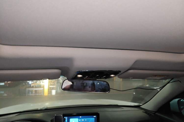 Used JETOUR X70 2023 1.5T DCT Overpass PRO+ Edition 7 Seats
