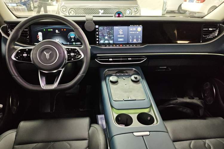 Used VOYAH FREE 2024 Ultra-Long Range Intelligent Driving Version
