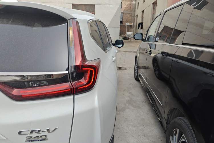 Used Honda CR-V 2021 240TURBO CVT 2WD Fashion Edition Right Rear Taillight