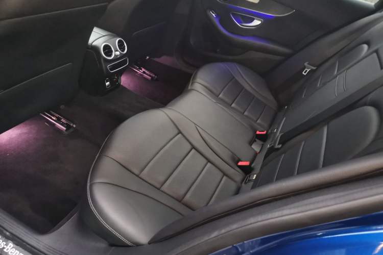 Used Mercedes-Benz C-Class 2021 C 200 L Fashion Edition Sport Version Left Rear Seat