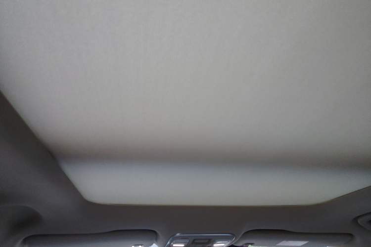 Used Geely Auto Emgrand X7 Sport 2018 1.8TD Automatic All-Wheel-Drive ZhiZun Model with 4G Connectivity
