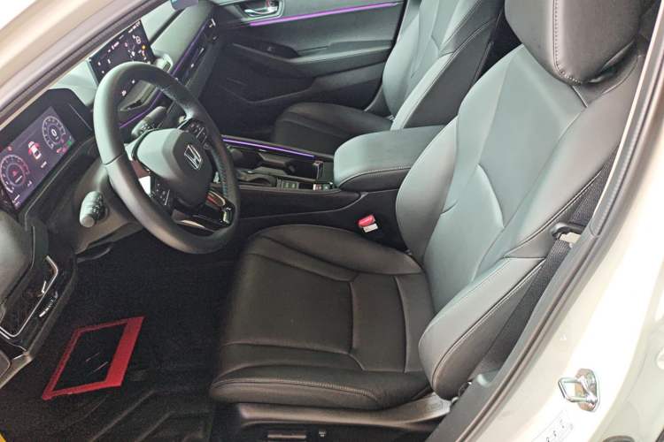 Used Honda Inspire 2025 260TURBO Elegant Edition
