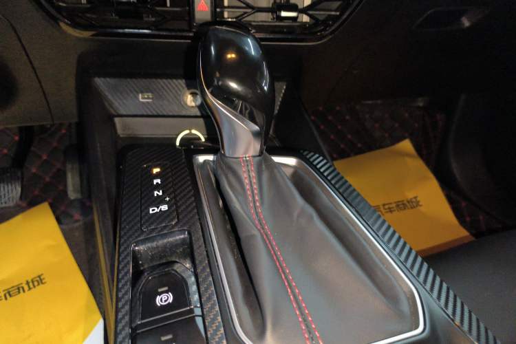 Used MG 5 2021 180 DVVT CVT Youth Luxury Edition
