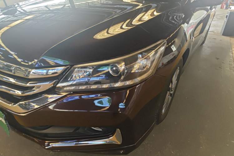 Used Honda Accord 2014 2.0L EXN Luxury Navigation Edition
