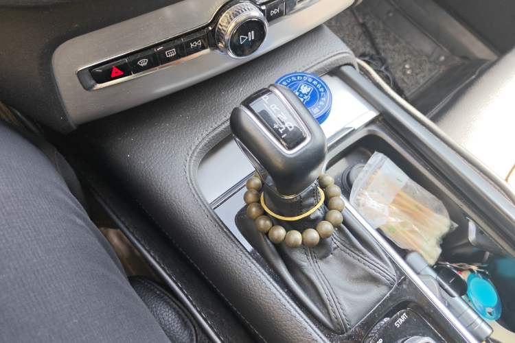 Used Volvo XC90 2015 T6 Zhiyi Edition 7-Seater
