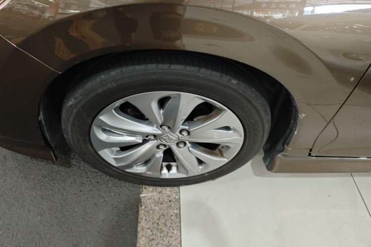 Used Honda Jade 2017 1.8L automatic Comfort version 5 seats