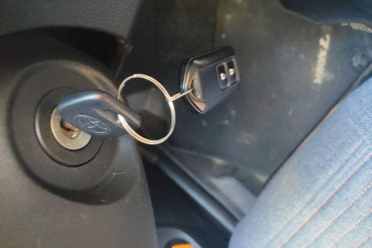 Used Toyota YARiS L Zhi Xiang 2021 1.5L CVT Leading Edition Vehicle Key