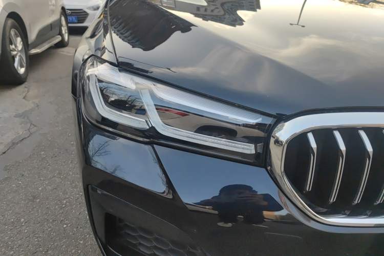 Used BMW 5 Series 2022 Second Facelift 530Li Luxury Version M Sport Package
