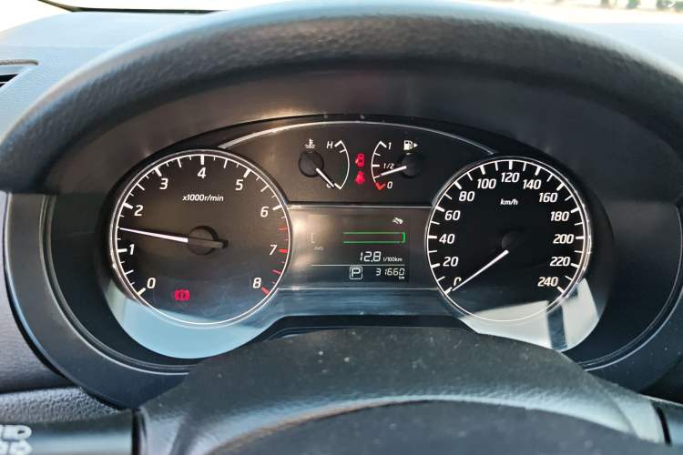 Used Nissan Tiida 2021 1.6L CVT Cool Edition
