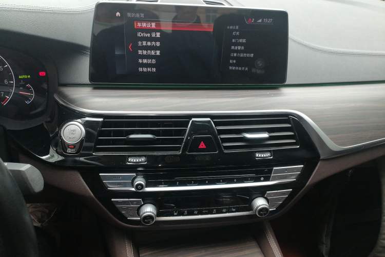 Used BMW 5 Series 2019 530Li Leading Model Luxury Package
