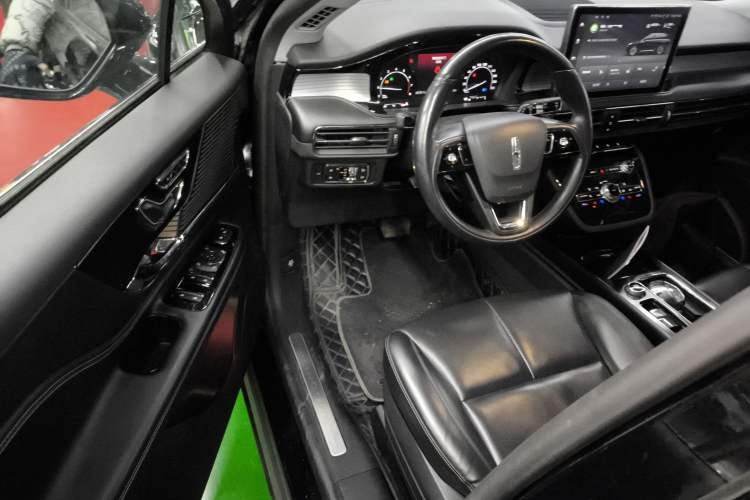 Used Lincoln Corsair 2021 2.0T Two-Wheel Drive Deluxe Edition