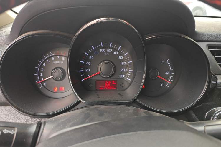 Used Kia K2 2011 Sedan 1.4L Manual Transmission GLS
