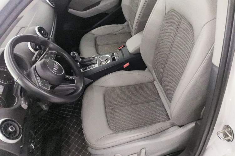 Used Audi A3 2020 Limousine 35 TFSI Style Edition China VI Emission Standard
