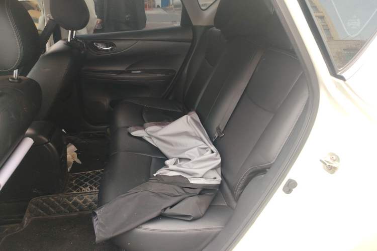 Used Nissan Tiida 2021 1.6L CVT Cool Edition