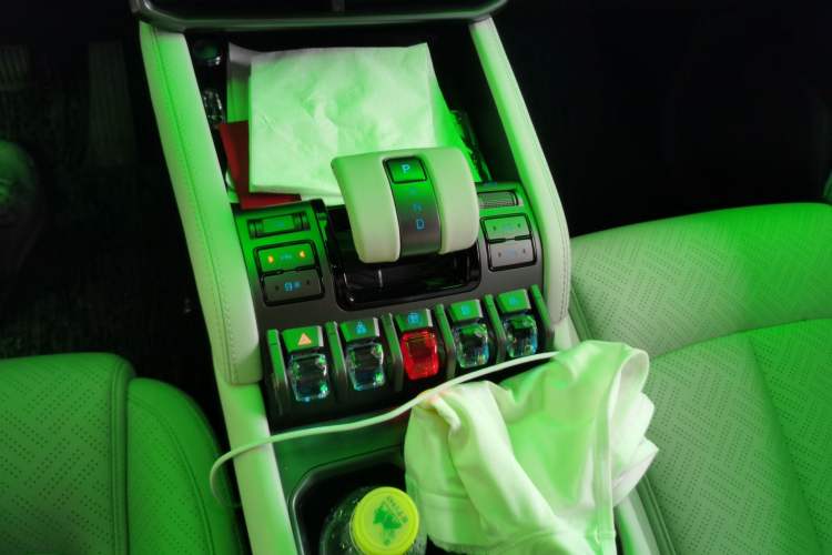 Used Formula Leopard Titanium 3 2025 501KM All-Wheel Drive Intelligent Driving Ultra Version
