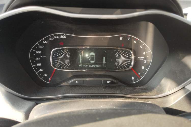 Used Baojun 510 2017 1.5L Manual Fashion Model
