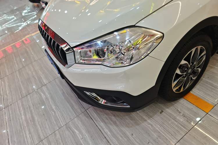 Used Suzuki Vitara S-Cross 2017 1.6L CVT Two-Wheel Drive Urban Fashion Model