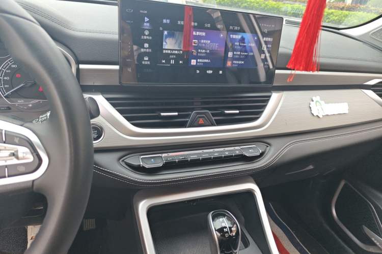 Used Geely Auto Vision X6 2020 1.4T CVT Luxury Edition
