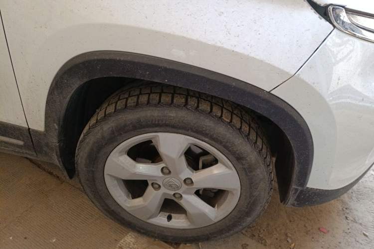 Used Baojun 510 2017 1.5L Manual Fashion Model