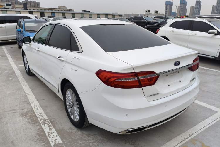 Used Ford Taurus 2015 EcoBoost 245 Fashion Edition