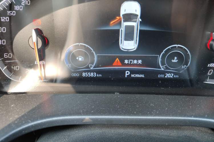 Used Changan CS75 2020 280T DCT Luxury Model China VI Standard