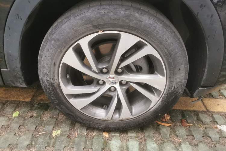 Used Buick Envision 2022 Facelift Encore S 552T Two-Wheel-Drive Luxury Model
