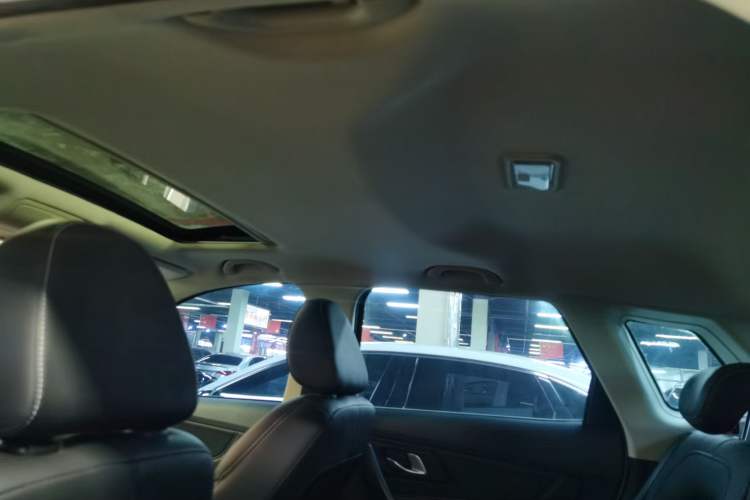 Used Bestune X40 2018 Internet Celebrity Edition 1.6L Automatic Luxury Version
