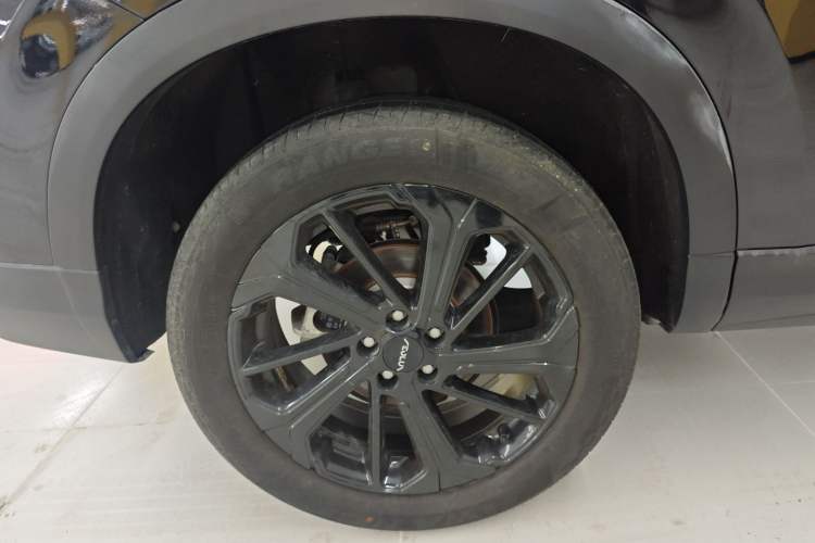 Used Dongfeng Aeolus Huge 2024 Mach Power 1.5T Luxury Model
