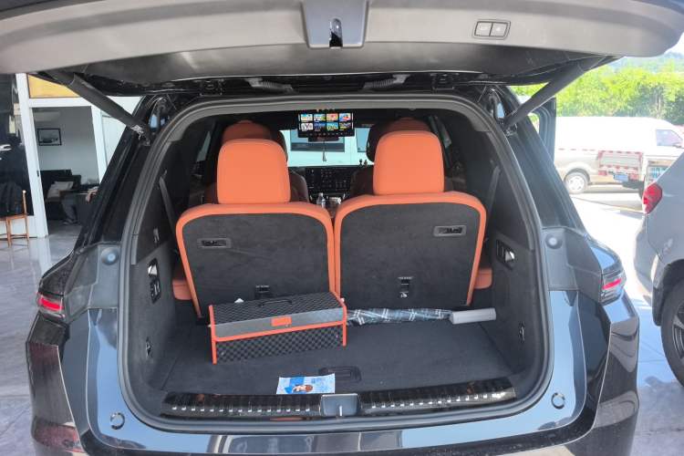 Used Li Auto L9 2022 Max model