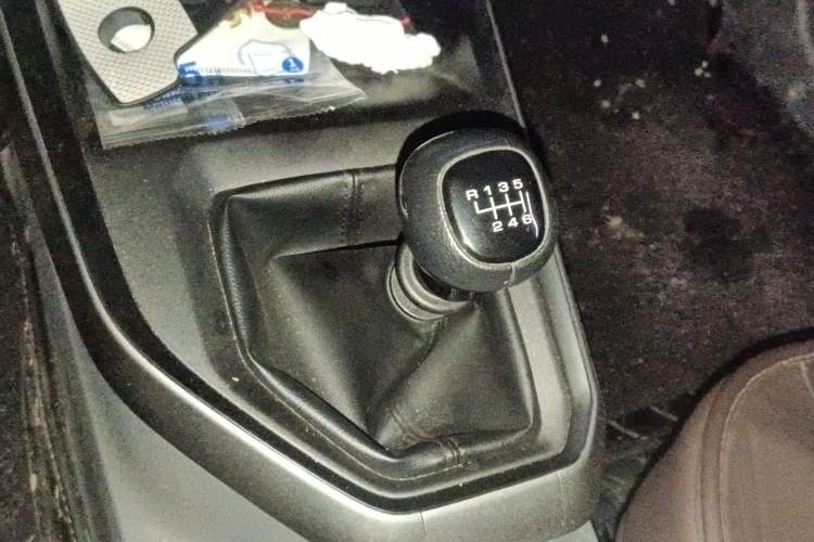 Used Baojun RC-5 2020 1.5L Manual Zhiyao Elite Edition
